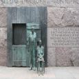 Thumbnail photo of President Franklin Delano Roosevelt Presidential Memorial by NCPC Staff